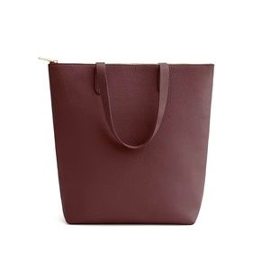 Cuyana, Tall Structured Leather Zipper Tote